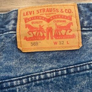 Levi’s 569 Mens‎ Jean Shorts Size 32 Acid Wash 100% Cotton